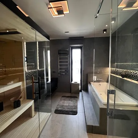 Villa Glam *