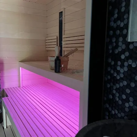 Villa Glam *
